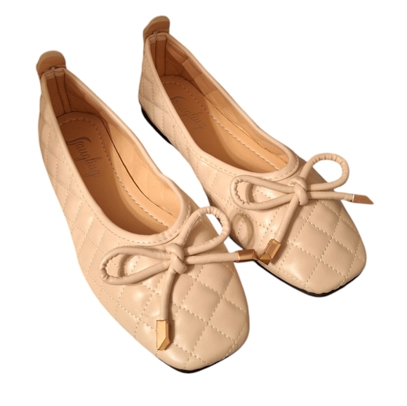 Korean BALLET  Quilted Square Toed Flats w/ Bows Size 240 (1.5) or Ladies 6 - Picture 2 of 5